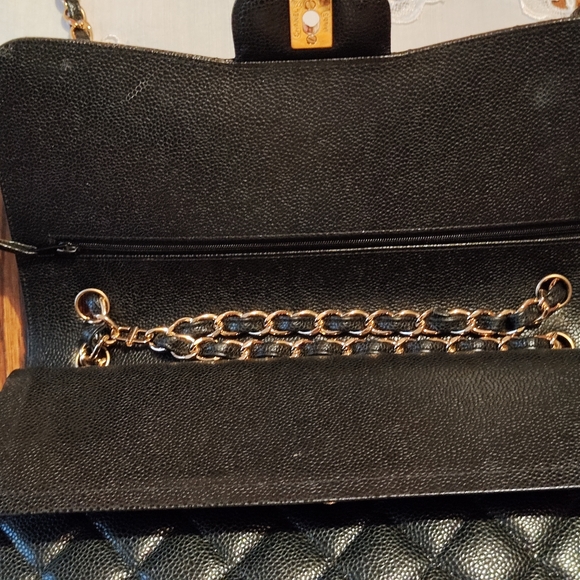 Chanel caviar jumbo double flap - Picture 15 of 17
